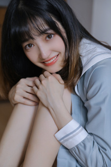 双腿打开吮花蒂
